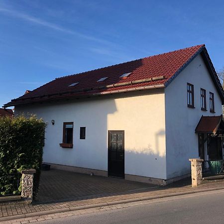 Ferienwohnung Familie Troeger Floh ภายนอก รูปภาพ